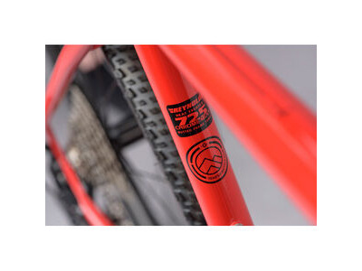 Genesis Croix De Fer 20 click to zoom image